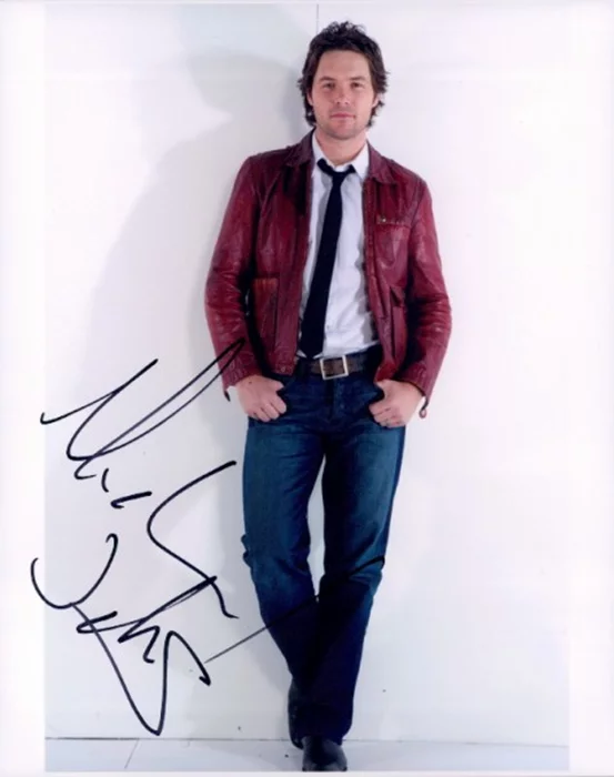 Michael Johns autograph