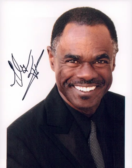 Glynn Turman autograph