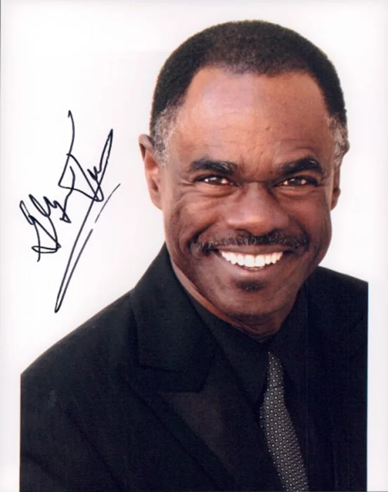 Glynn Turman autograph