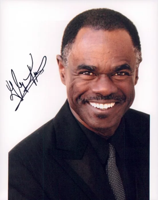 Glynn Turman autograph