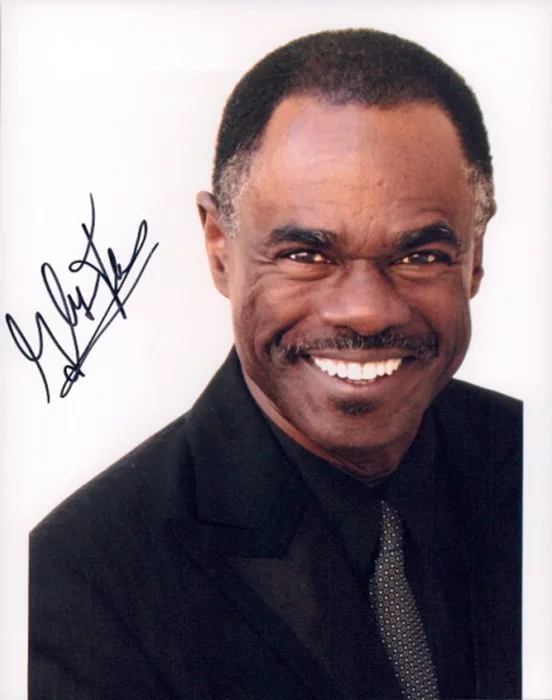 Glynn Turman autograph
