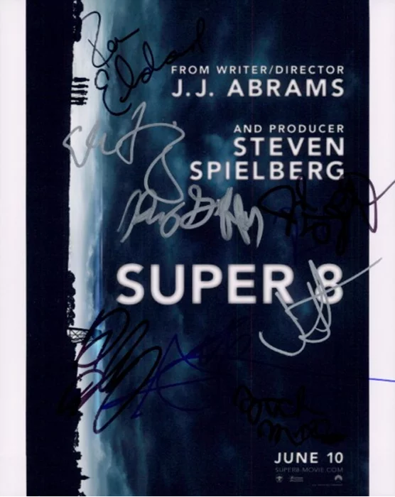 Super 8 autograph