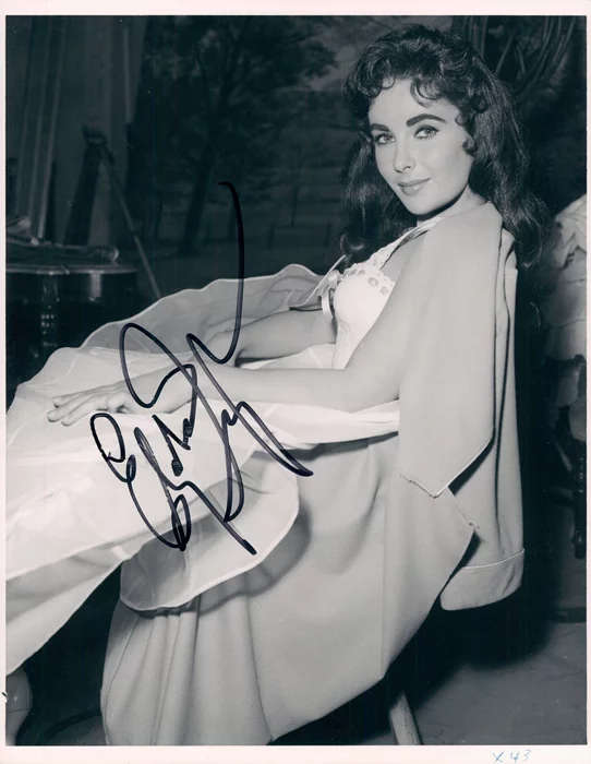 Elizabeth Taylor autograph