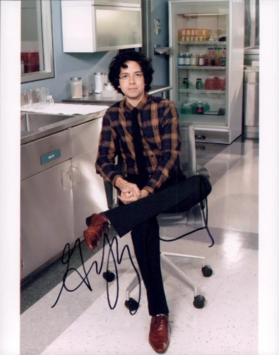 Geoffrey Arend autograph