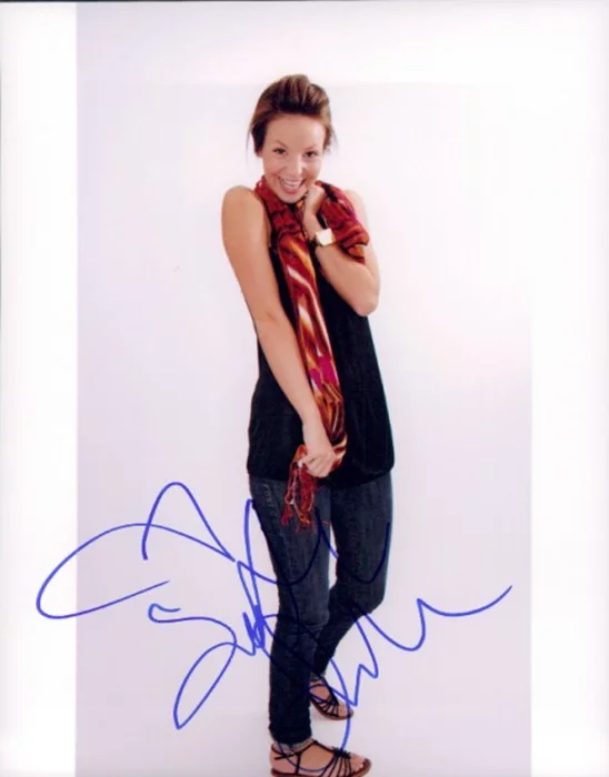 Samantha Droke autograph