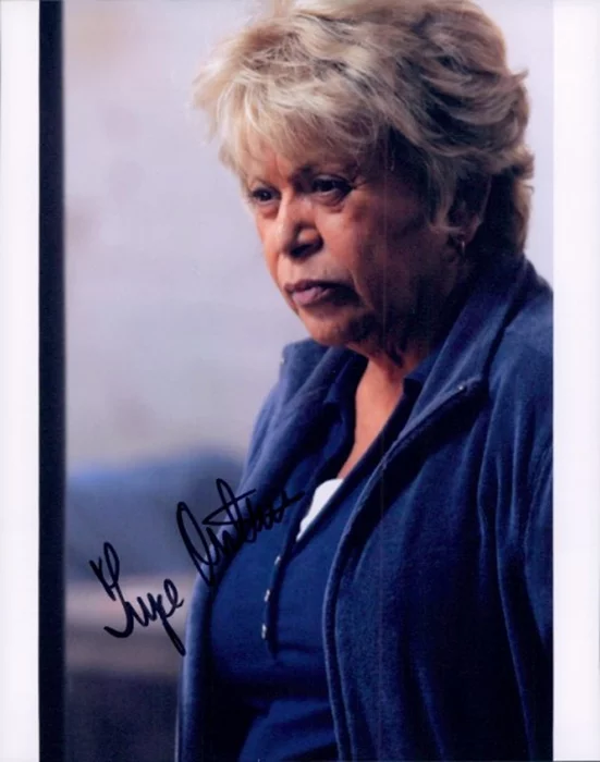 Lupe Ontiveros autograph