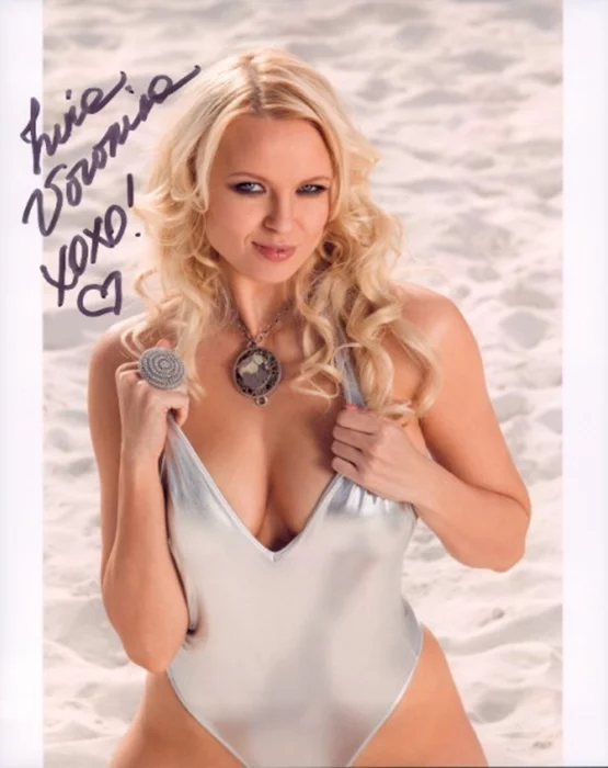 Irina Voronina autograph