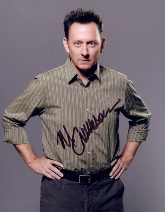 Michael Emerson autograph