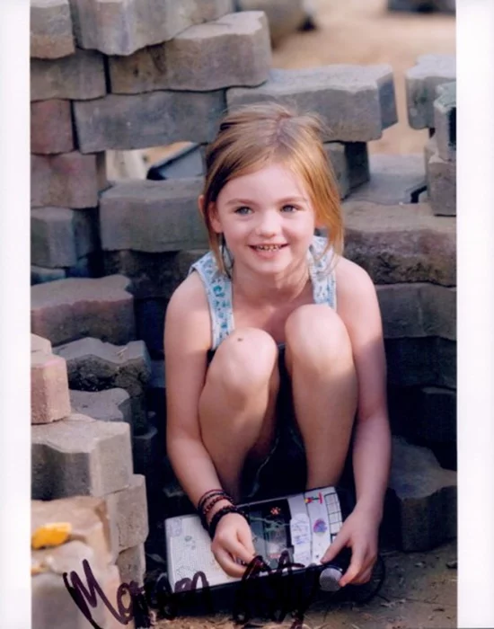 Morgan Lily autograph