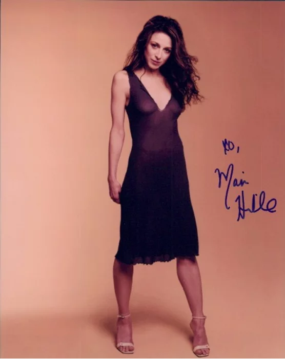 Marin Hinkle autograph
