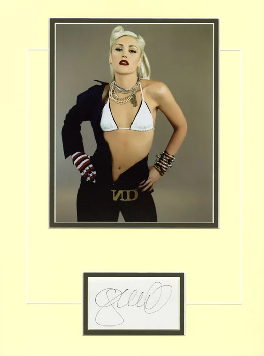 Gwen Stefani autograph