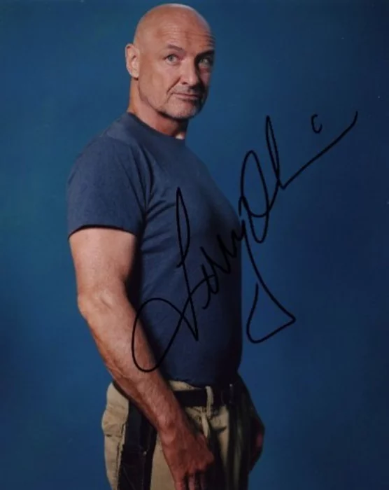 Terry O'Quinn autograph