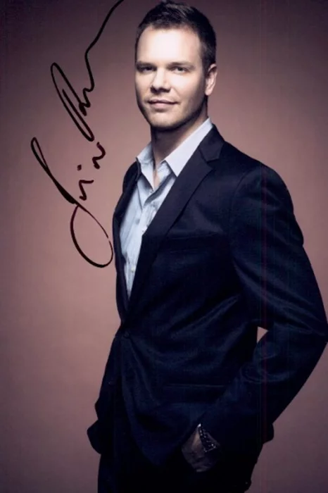 Jim Parrack autograph