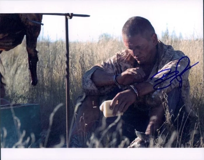 Barry Pepper autograph