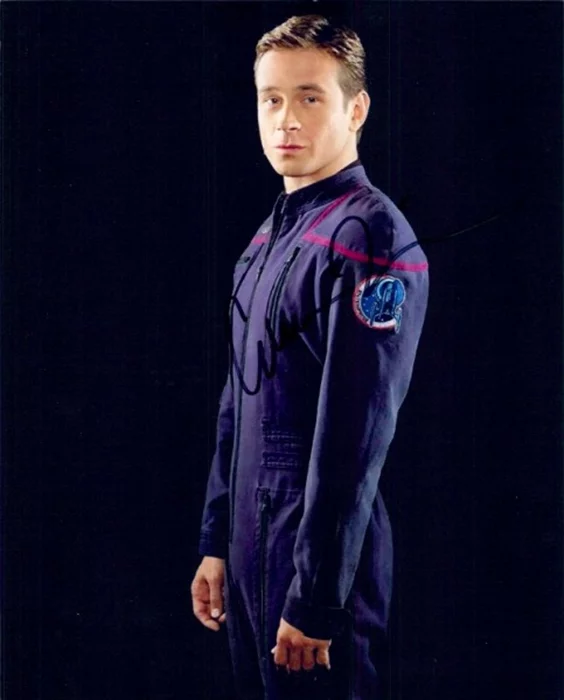 Connor Trinneer autograph