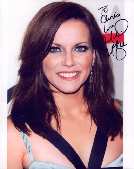 Martina McBride autograph
