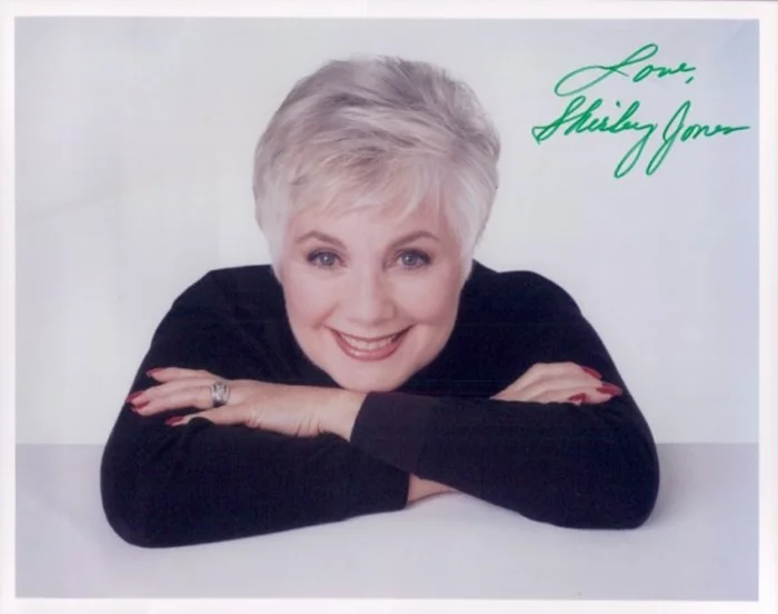 Shirley Jones autograph