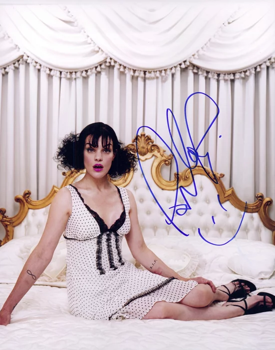 Pauley Perrette autograph
