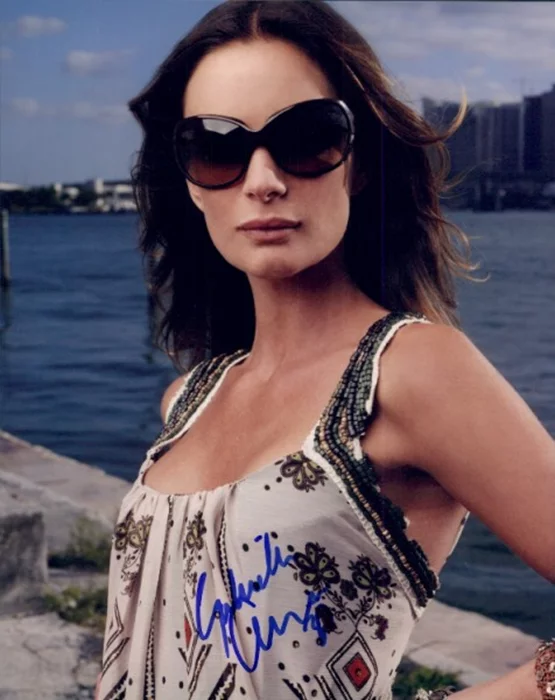 Gabrielle Anwar autograph