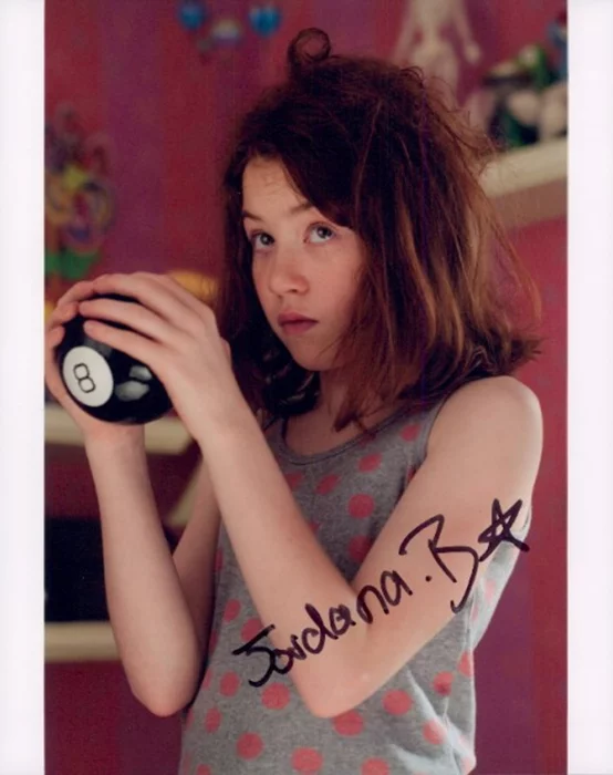 Jordana Beatty autograph