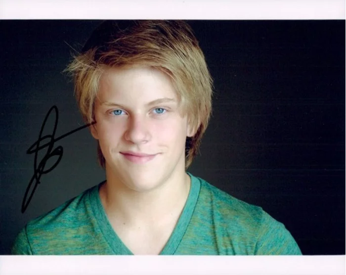 Jackson Odell autograph