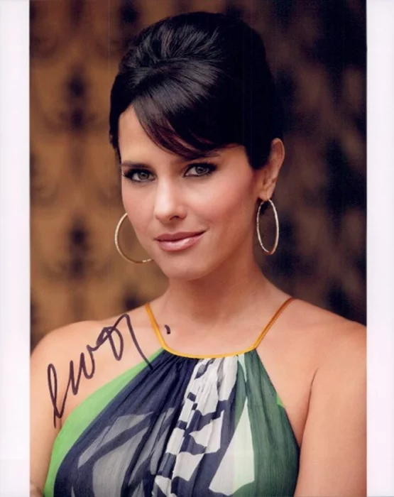 Paola Turbay autograph