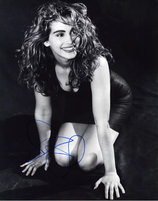 Julia Roberts autograph