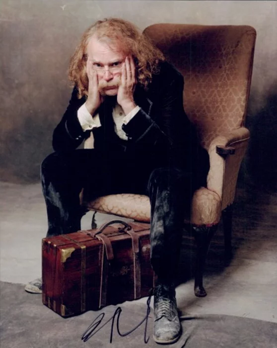 Brad Dourif autograph