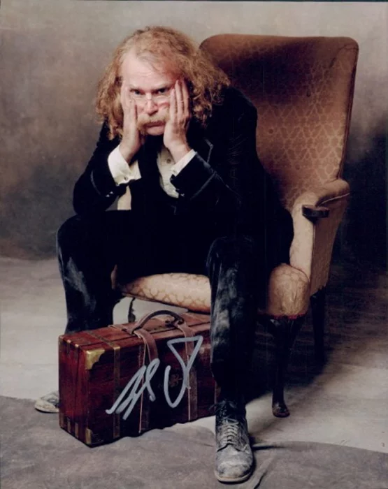 Brad Dourif autograph