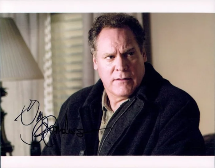 Jay O. Sanders autograph