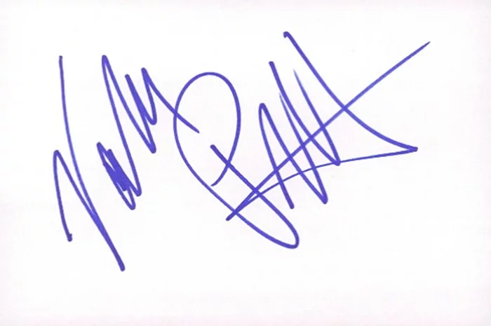 Valarie Pettiford autograph