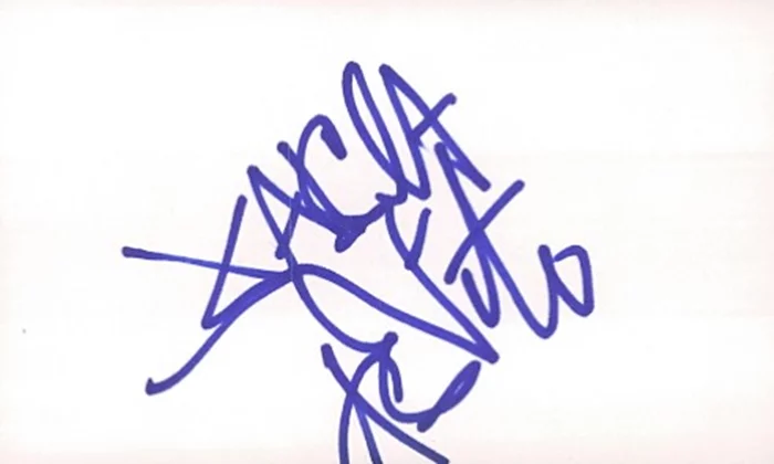 Karla Devito autograph
