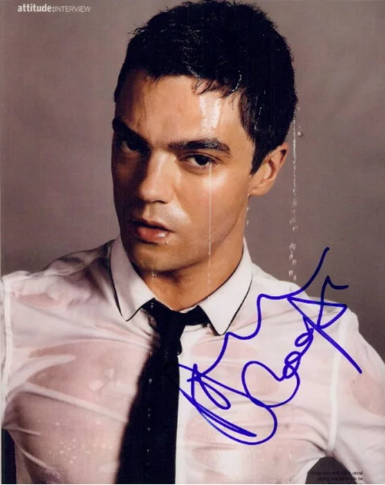 Dominic Cooper autograph