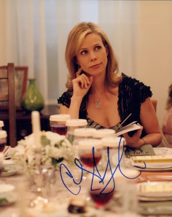 Cheryl Hines autograph