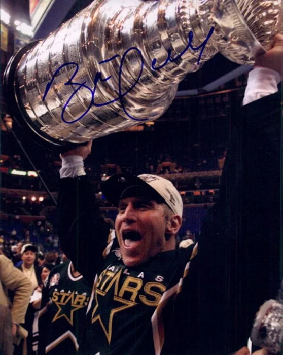Brett Hull autograph