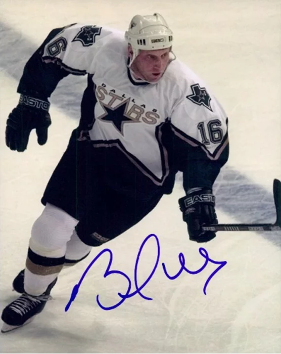Brett Hull autograph