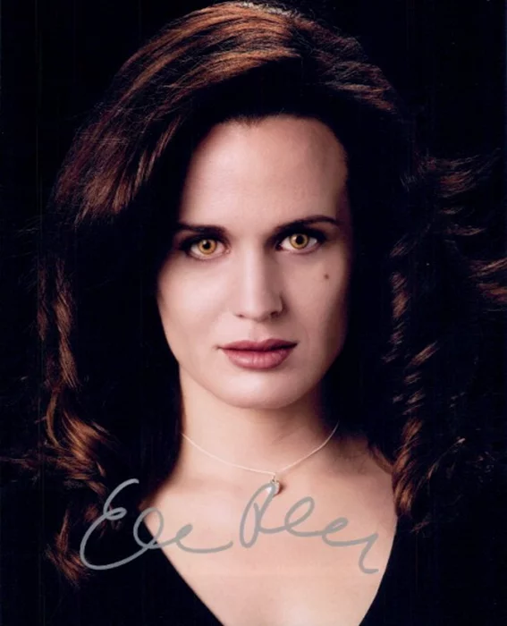 Elizabeth Reaser autograph