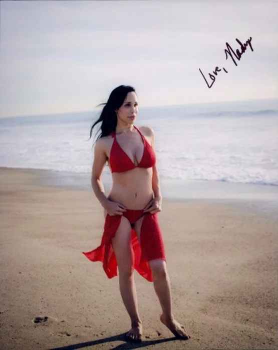 Nadya Suleman autograph