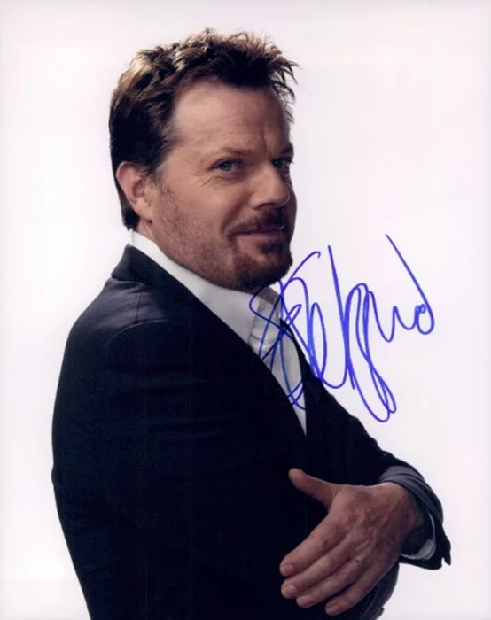 Eddie Izzard autograph