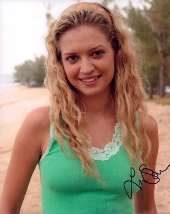 Lauren Storm autograph
