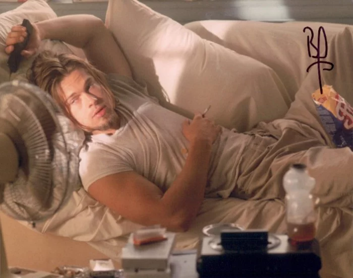 Brad Pitt autograph