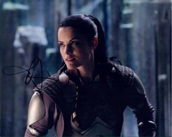 Jaimie Alexander autograph