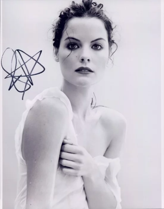 Jaimie Alexander autograph