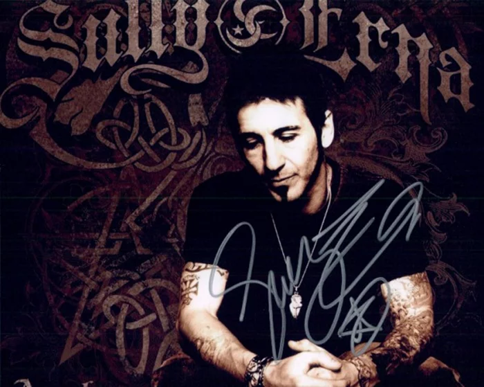 Sully Erna autograph