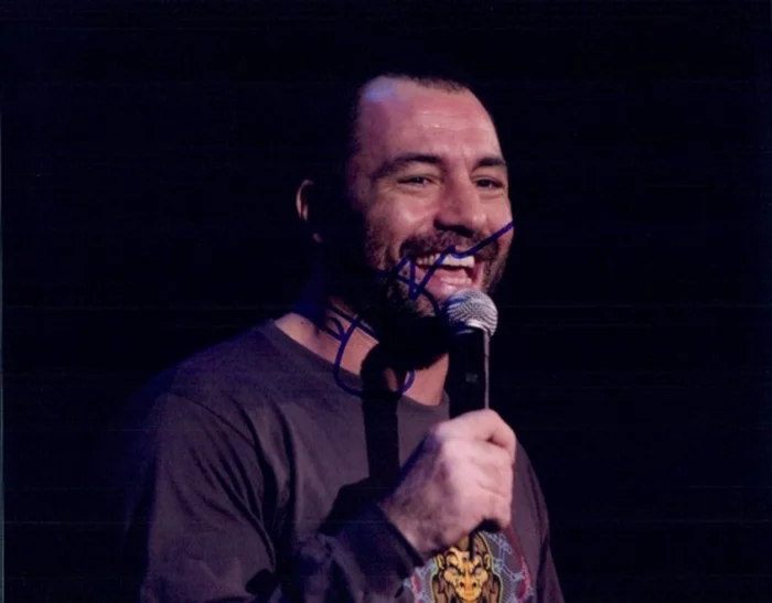 Joe Rogan autograph
