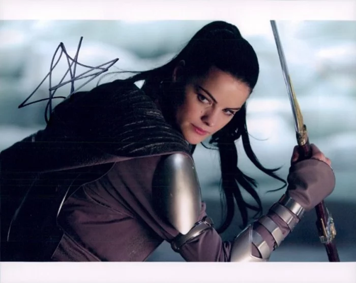 Jaimie Alexander autograph