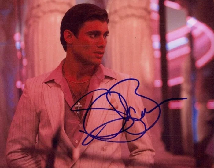 Steven Bauer autograph