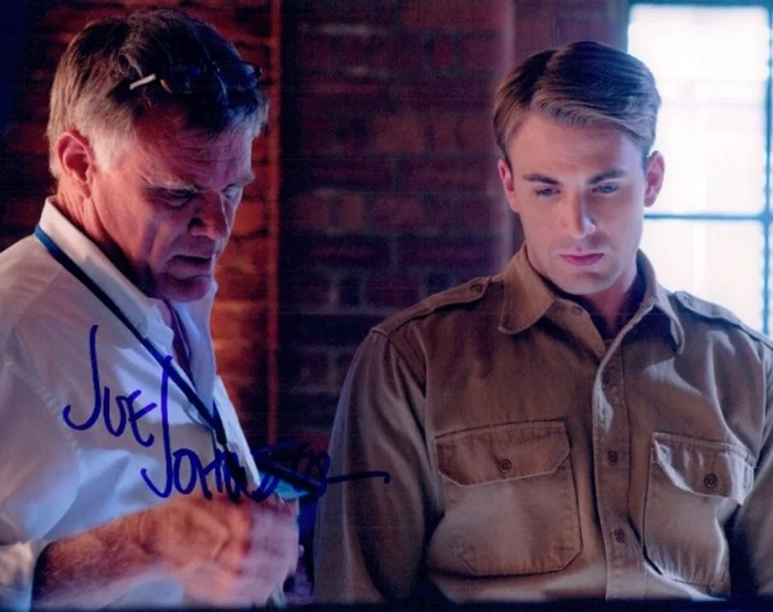 Joe  Johnston autograph