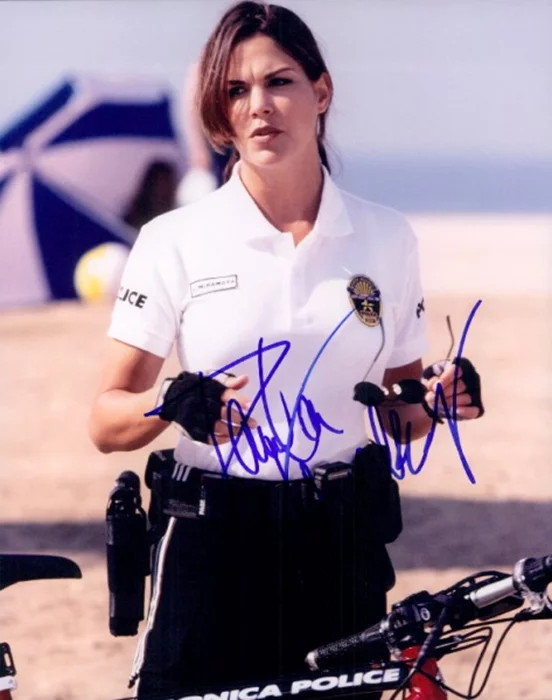 Paula Trickey autograph