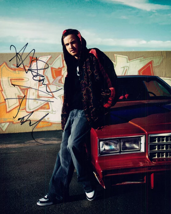 Aaron Paul autograph